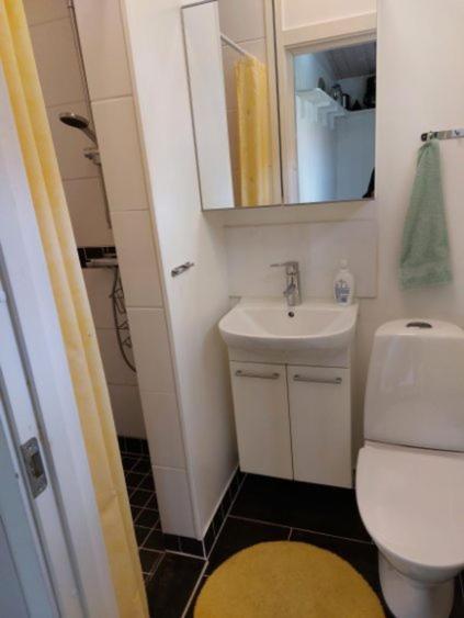Lugnt Och Centralt Strömstad Kültér fotó
